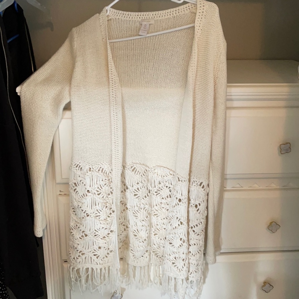 super cute boho off-white cardigan!